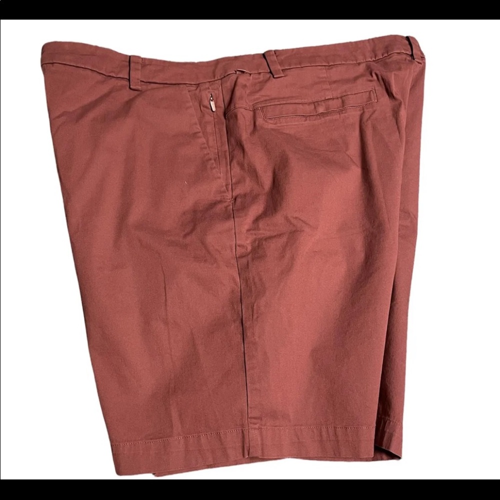 lululemon athletica Men's Shorts in Rust